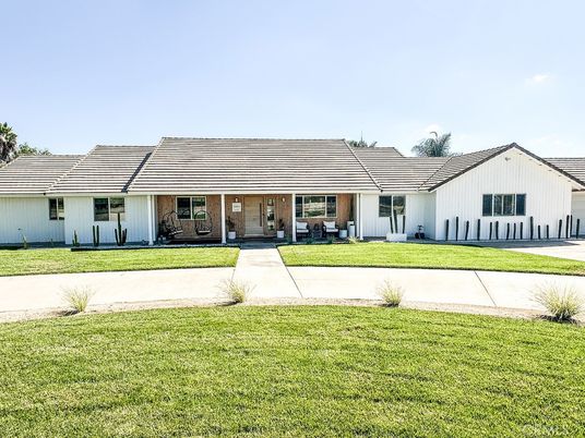 Backyard, Exterior, Facade, Brick Facade, Farmhouse