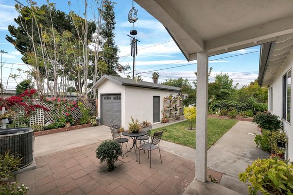 Backyard, Detached Garage, Exterior