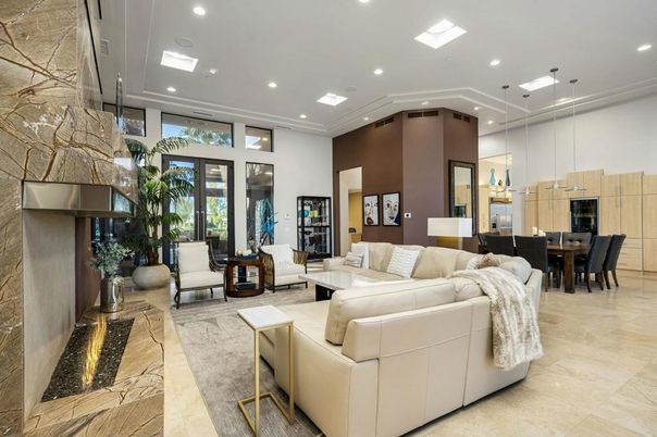 Dining room, Fireplace, Interior, Living room, Pendant Lights, Recessed Lighting