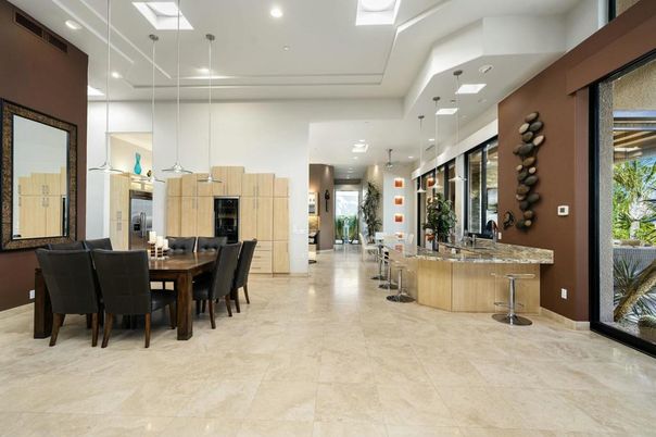 Dining room, Interior, Pendant Lights, Recessed Lighting