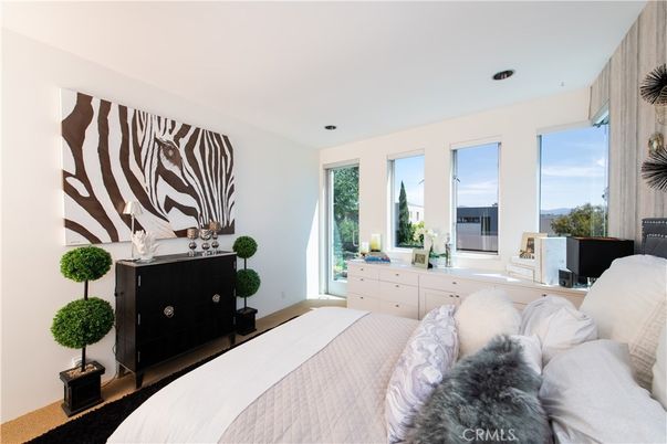 Bedroom, Interior, Recessed Lighting