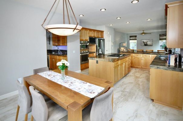 Dining room, Interior, Kitchen, Marble, Pendant Lights, Recessed Lighting, Stainless Steel Appliances
