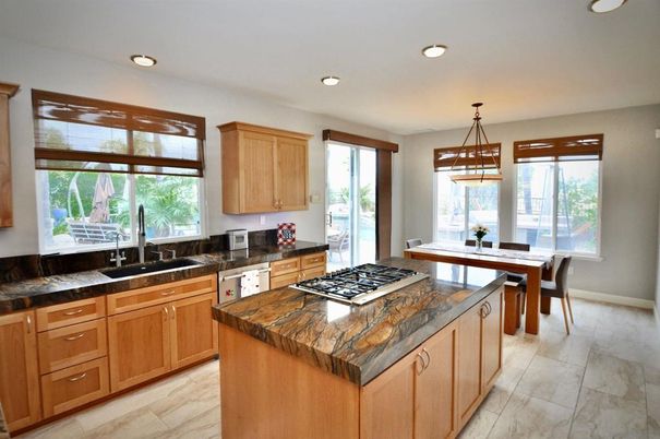 Dining room, Interior, Kitchen, Pendant Lights, Recessed Lighting