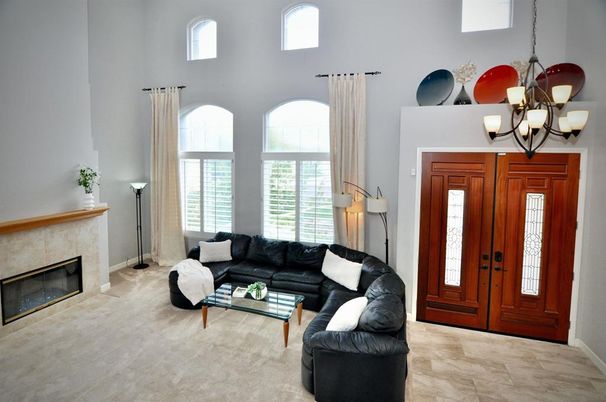 Chandelier, Fireplace, Interior, Living room