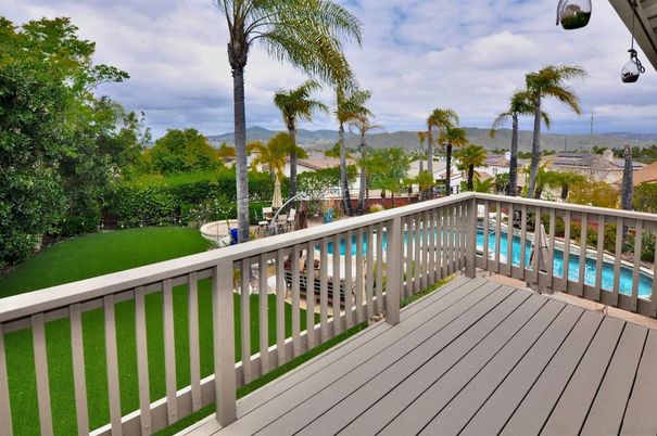 Exterior, Pool, Other