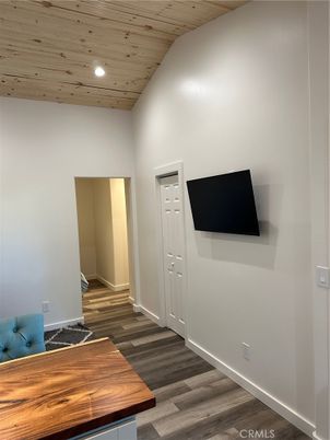Home Office, Interior, Recessed Lighting, Wooden Ceilings, Wood Texture Flooring