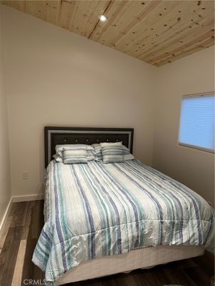 Bedroom, Interior, Recessed Lighting, Wooden Ceilings, Wood Texture Flooring