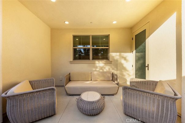 Exterior, Recessed Lighting