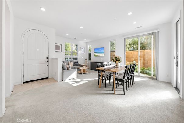 Dining room, Interior, Living room, Recessed Lighting