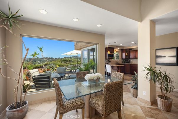 Dining room, Interior, Kitchen, Pendant Lights, Recessed Lighting