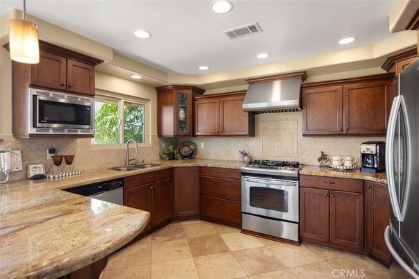 Interior, Kitchen, Pendant Lights, Recessed Lighting, Stainless Steel Appliances