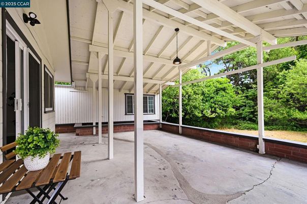 Exterior, Sun Room