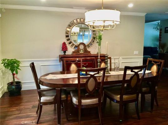 Chandelier, Dining room, Interior, Recessed Lighting, Wood Texture Flooring