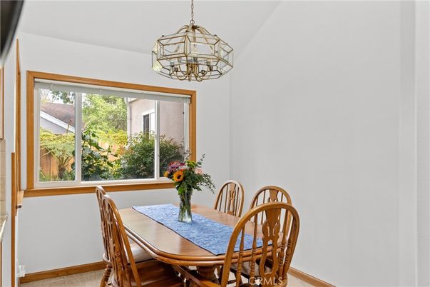 Chandelier, Dining room, Interior, Pendant Lights