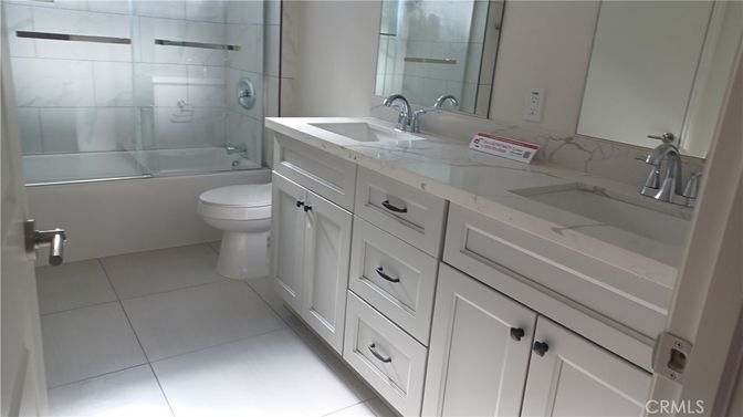 Bathroom, Dual Sink Vanities, Glass Shower, Interior