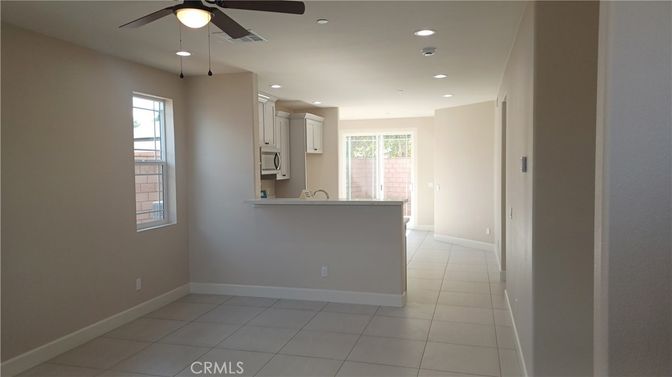 Empty room, Interior, Kitchen, Recessed Lighting