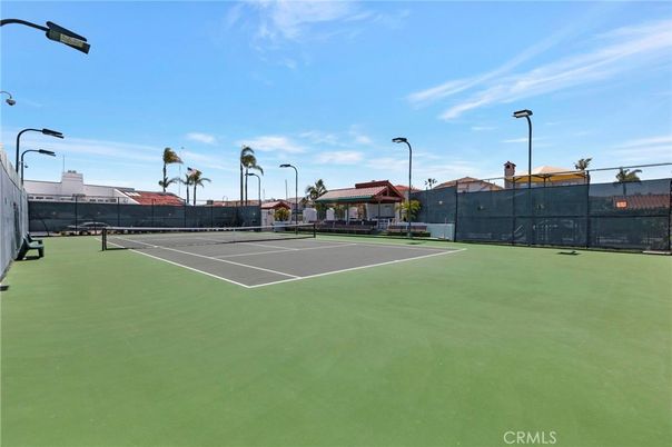 Exterior, Tennis Courts