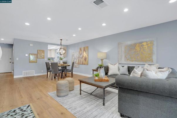 Dining room, Interior, Living room, Pendant Lights, Recessed Lighting, Wood Texture Flooring
