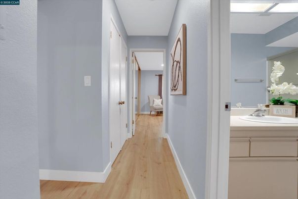 Bathroom, Interior, Recessed Lighting, Wood Texture Flooring