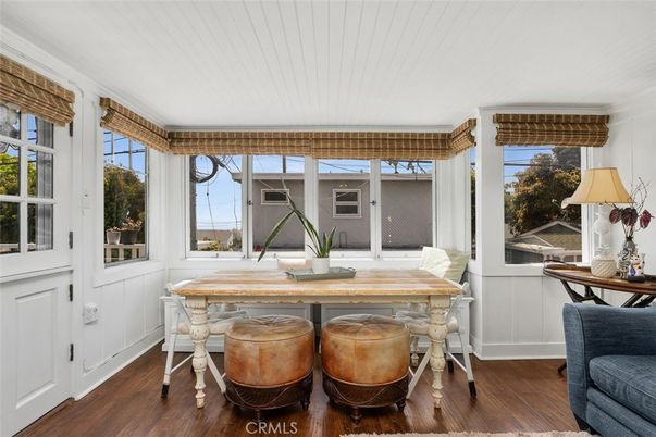 Dining room, Interior, Wood Texture Flooring