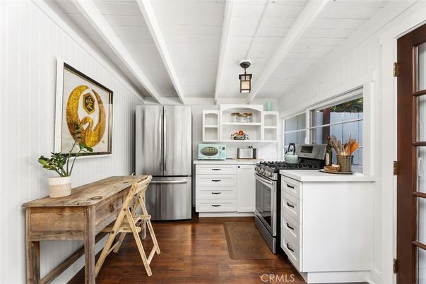 Interior, Kitchen, Stainless Steel Appliances, Wood Texture Flooring