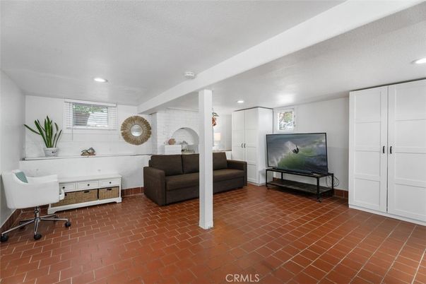 Home Office, Interior, Recessed Lighting, Stone Walls