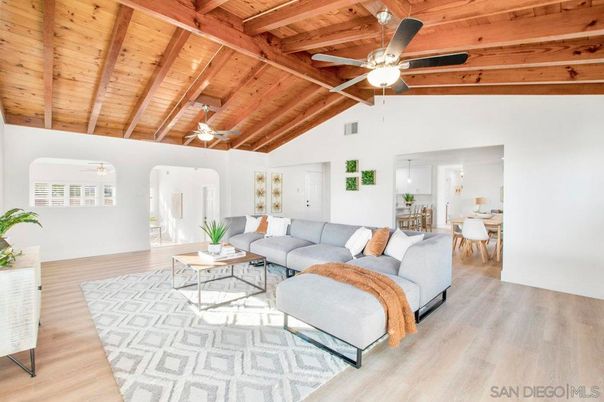 Dining room, Interior, Living room, Wooden Beams, Wooden Ceilings, Wood Texture Flooring