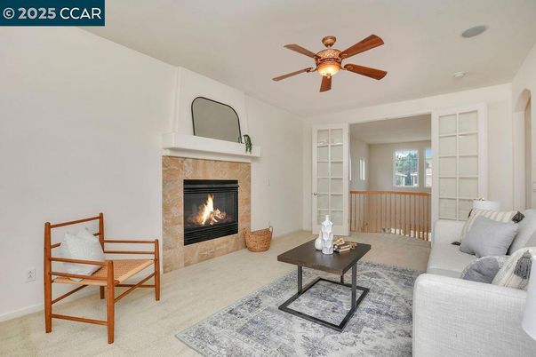 Fireplace, Interior, Living room