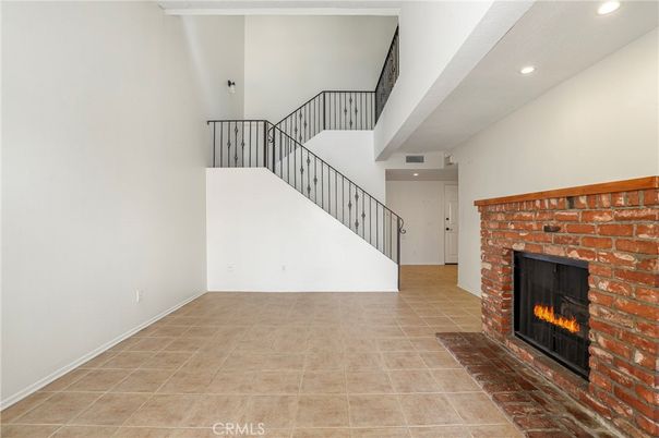 Fireplace, Interior, Recessed Lighting