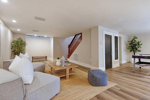 Interior, Living room, Recessed Lighting, Wood Texture Flooring