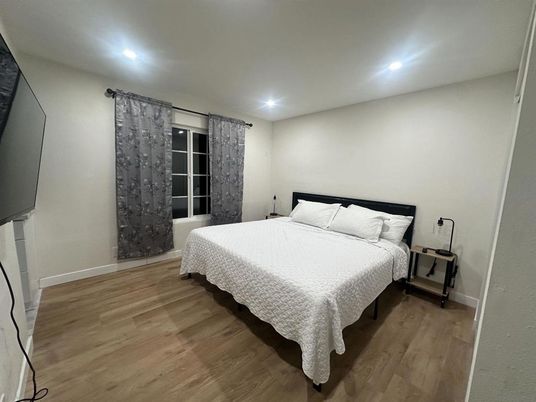 Bedroom, Interior, Recessed Lighting, Wood Texture Flooring