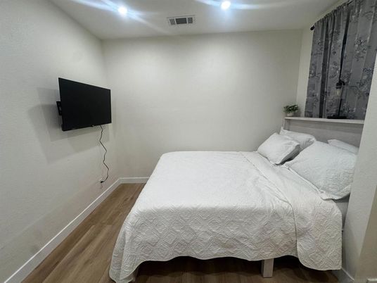 Bedroom, Interior, Recessed Lighting, Wood Texture Flooring