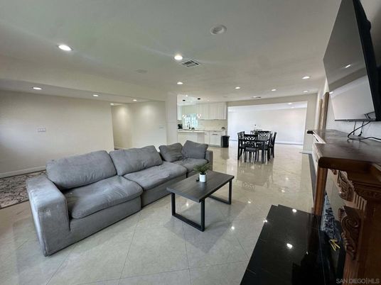 Dining room, Interior, Kitchen, Living room, Pendant Lights, Recessed Lighting