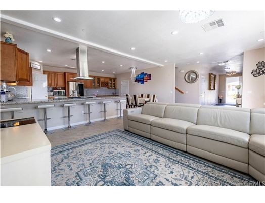 Chandelier, Dining room, Interior, Kitchen, Living room, Recessed Lighting