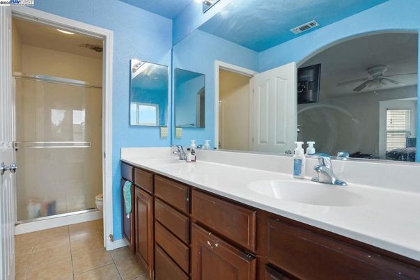 Bathroom, Dual Sink Vanities, Glass Shower, Interior