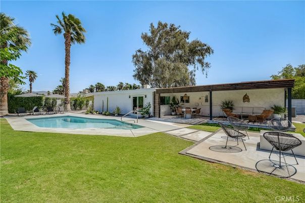 Backyard, Exterior, Pool