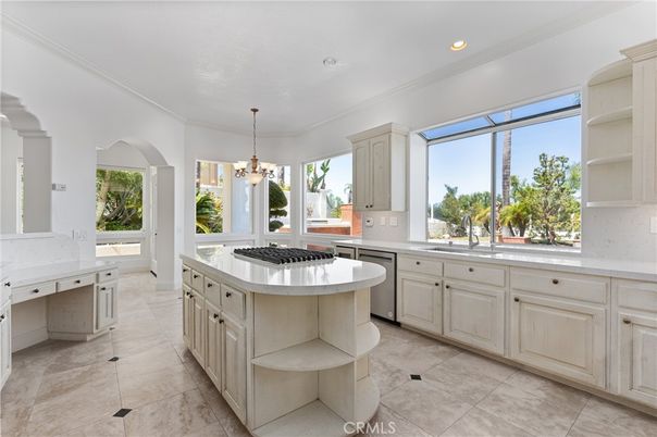 Chandelier, Interior, Kitchen, Pendant Lights, Recessed Lighting, Stainless Steel Appliances