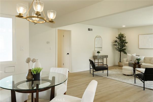 Chandelier, Dining room, Interior, Living room, Recessed Lighting, Wood Texture Flooring