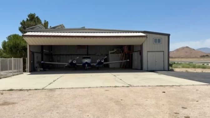 Backyard, Detached Garage, Exterior