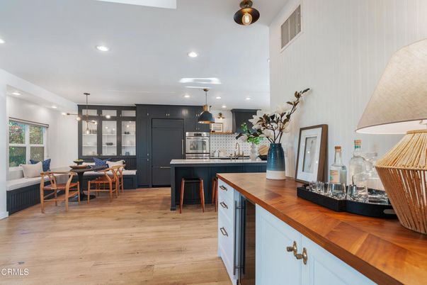 Dining room, Interior, Kitchen, Pendant Lights, Recessed Lighting, Stainless Steel Appliances, Wood Texture Flooring