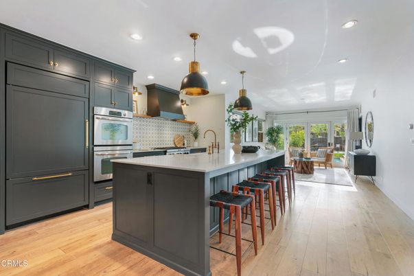 Dining room, Interior, Kitchen, Living room, Pendant Lights, Recessed Lighting, Stainless Steel Appliances, Wood Texture Flooring