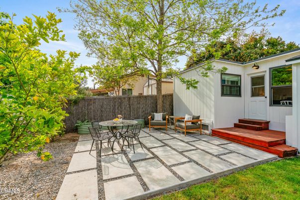 Backyard, Exterior