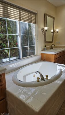 Bathroom, Interior, Tile Countertops