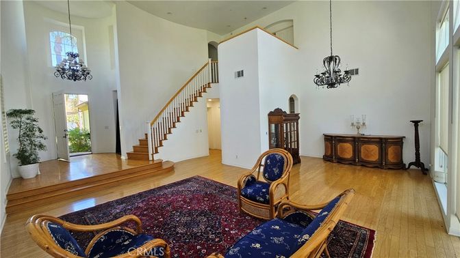 Chandelier, Interior, Wood Texture Flooring