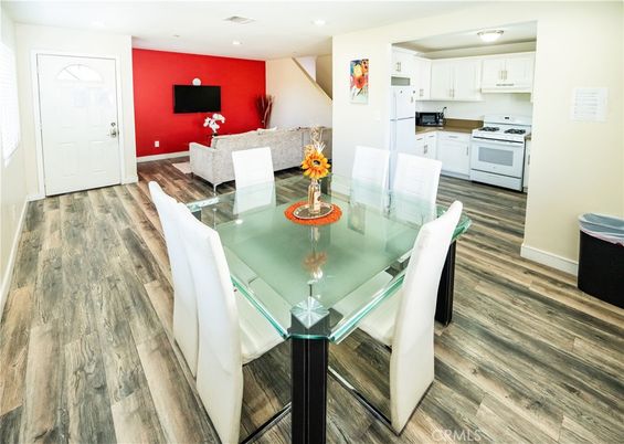 Dining room, Interior, Kitchen, Living room, Recessed Lighting, Wood Texture Flooring