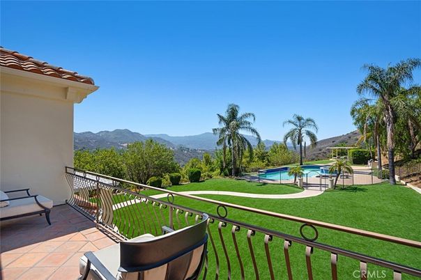 Exterior, Pool, Other