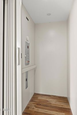 Elevator, Interior, Wood Texture Flooring