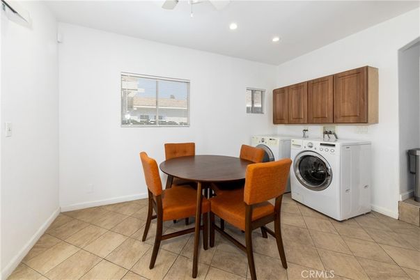 Dining room, Interior, Recessed Lighting, Washer