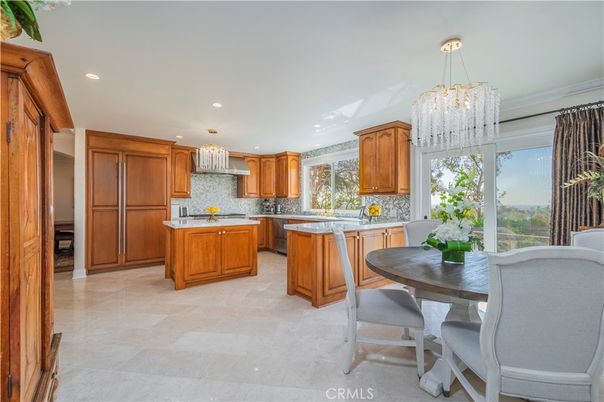 Chandelier, Dining room, Interior, Kitchen, Recessed Lighting