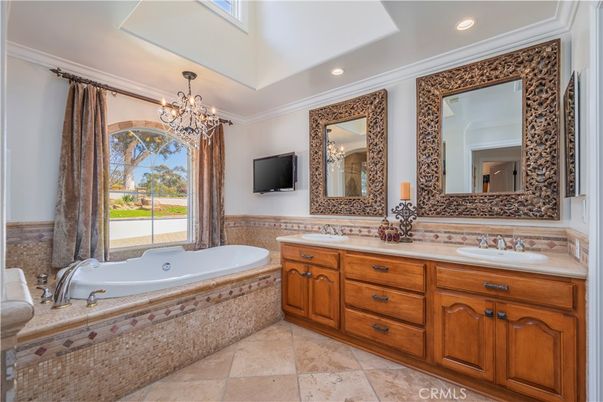 Bathroom, Chandelier, Dual Sink Vanities, Interior, Recessed Lighting